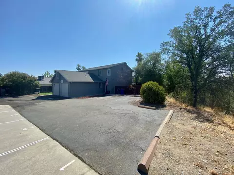 557 Kenbrook Ct, Redding, CA 96003 photo 21