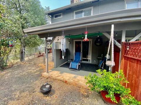 557 Kenbrook Ct, Redding, CA 96003 photo 19