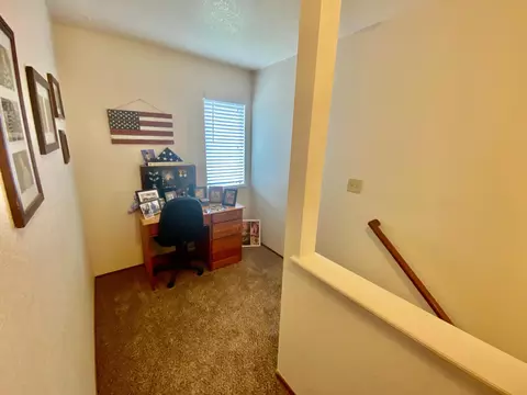 557 Kenbrook Ct, Redding, CA 96003 photo 9