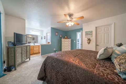622 St Thomas Pkwy, Redding, CA 96003 photo 17