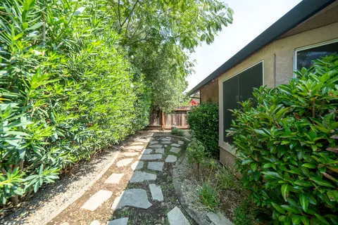 622 St Thomas Pkwy, Redding, CA 96003 photo 34