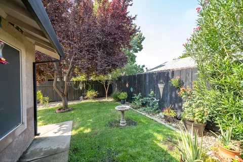 622 St Thomas Pkwy, Redding, CA 96003 photo 30