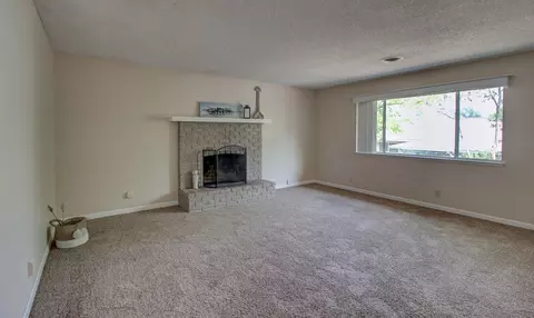 4070 Oro Ct, Redding, CA 96001 photo 5