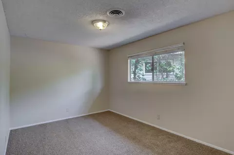 4070 Oro Ct, Redding, CA 96001 photo 20