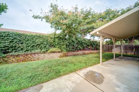 389 Alamine Dr, Redding, CA 96003 photo 32