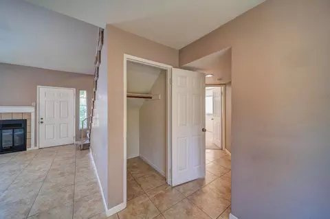 389 Alamine Dr, Redding, CA 96003 photo 15