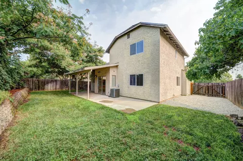 389 Alamine Dr, Redding, CA 96003 photo 35