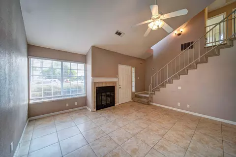 389 Alamine Dr, Redding, CA 96003 photo 7