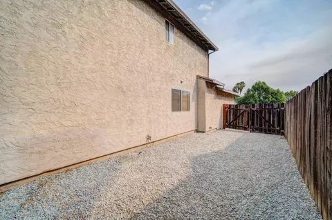 389 Alamine Dr, Redding, CA 96003 photo 36
