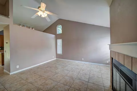 389 Alamine Dr, Redding, CA 96003 photo 6