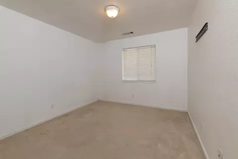 860 Jantail Ct, Redding, CA 96003 photo 8