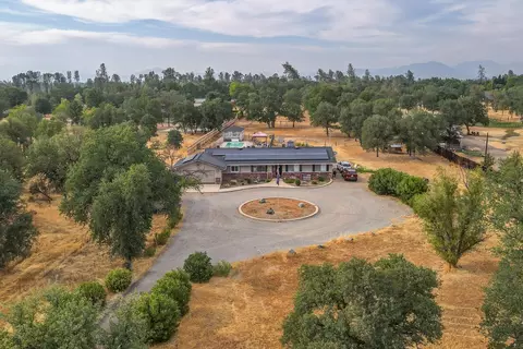 20786 Boyle Rd, Redding, CA 96003 photo 3