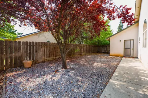 5886 Beaumont Dr, Redding, CA 96003 photo 19