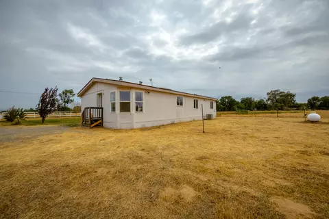 7515 Truckee Ave, Gerber, CA 96035 photo 5