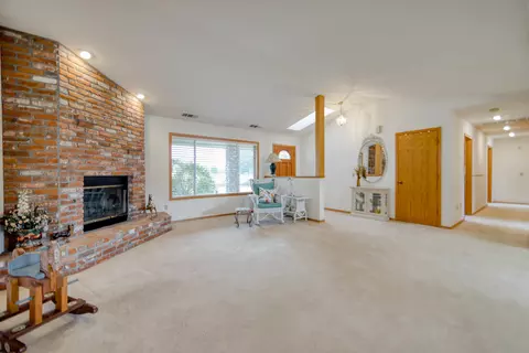 13915 Trinity Ave, Red Bluff, CA 96080 photo 4