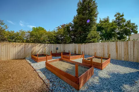 3985 Meadow Oak Way, Redding, CA 96002 photo 32