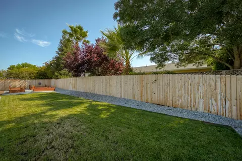 3985 Meadow Oak Way, Redding, CA 96002 photo 27