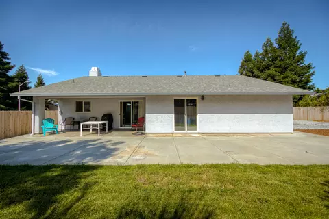 3985 Meadow Oak Way, Redding, CA 96002 photo 29