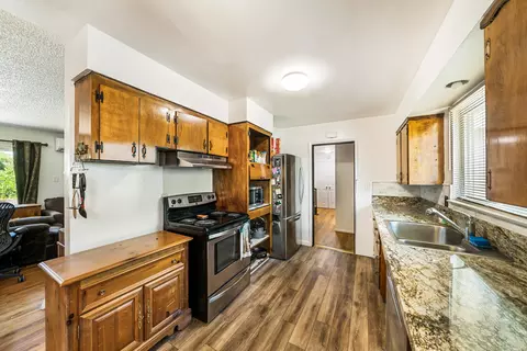 2470 Belladonna St, Redding, CA 96002 photo 12