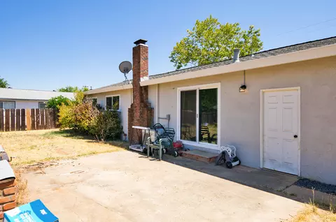 2470 Belladonna St, Redding, CA 96002 photo 21