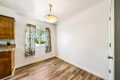 2470 Belladonna St, Redding, CA 96002 photo 9