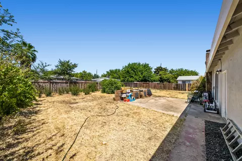 2470 Belladonna St, Redding, CA 96002 photo 22