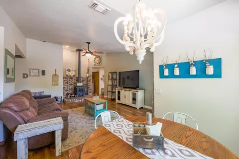 2031 Imelda Ct, Redding, CA 96001 photo 11