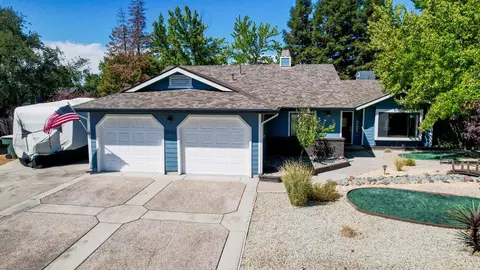 2031 Imelda Ct, Redding, CA 96001 photo 1