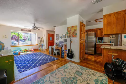 2031 Imelda Ct, Redding, CA 96001 photo 6