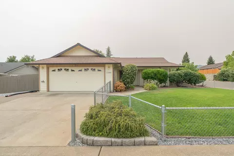 11386 Puffin Way, Redding, CA 96003 photo 2