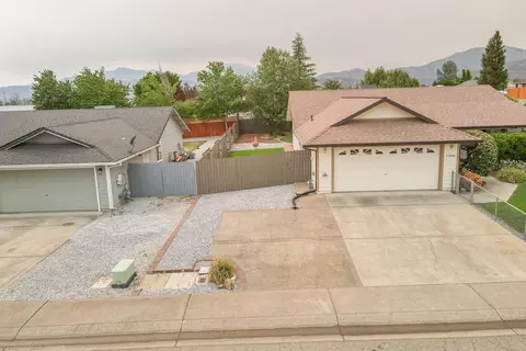 11386 Puffin Way, Redding, CA 96003 photo 5