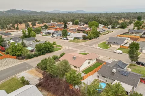 11386 Puffin Way, Redding, CA 96003 photo 30