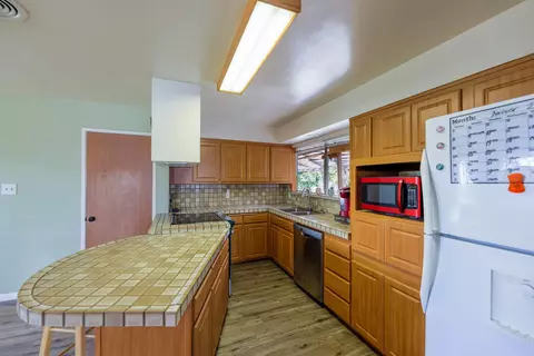 850 Parsons Dr, Redding, CA 96002 photo 7
