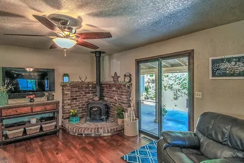 4875 Fiddleneck Dr, Redding, CA 96002 photo 10