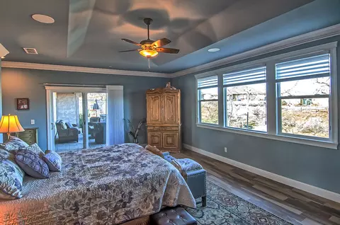 460 Belvedere Dr, Redding, CA 96003 photo 35