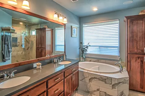 460 Belvedere Dr, Redding, CA 96003 photo 37