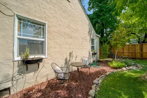 1177 Olive Ave, Redding, CA 96001 photo 18
