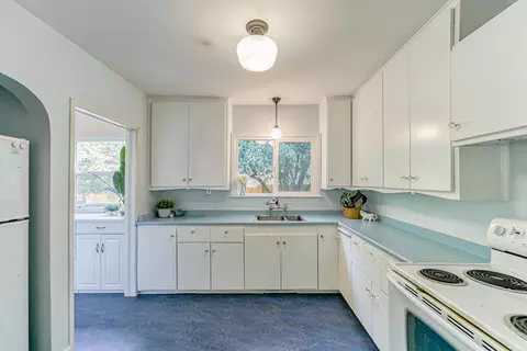1177 Olive Ave, Redding, CA 96001 photo 41