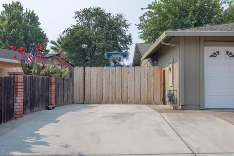 4443 Swallowtail Ct, Redding, CA 96003 photo 25