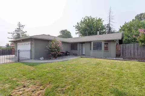 4443 Swallowtail Ct, Redding, CA 96003 photo 23