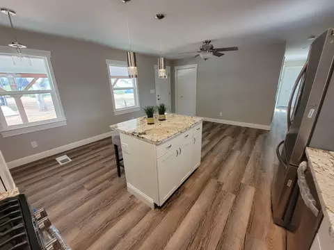 1341 Ridge Dr, Redding, CA 96001 photo 5