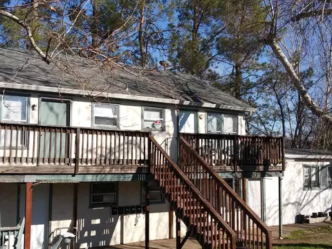 633 Market St, Redding, CA 96003 photo 3