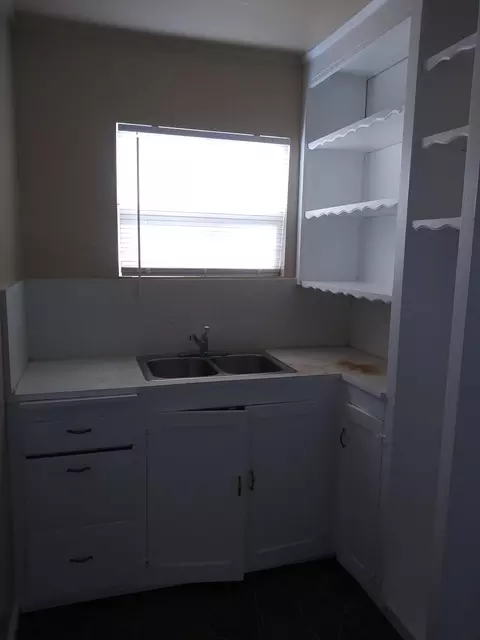 633 Market St, Redding, CA 96003 photo 11