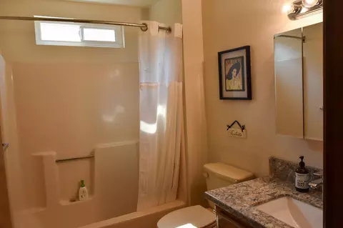 1532 Arroyo Manor Dr, Redding, CA 96003 photo 13