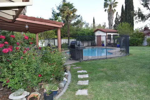 1532 Arroyo Manor Dr, Redding, CA 96003 photo 25