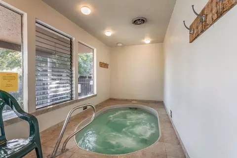 1910 Bechelli Ln, Redding, CA 96002 photo 22