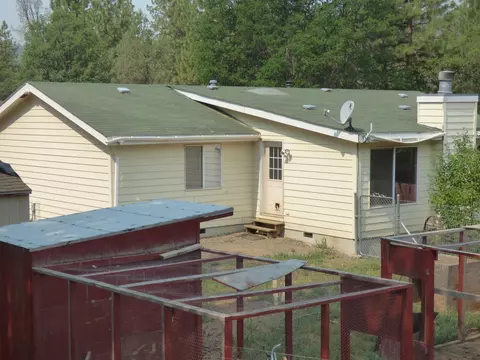 43100 Chaffey Ct, Fall River Mills, CA 96028 photo 3