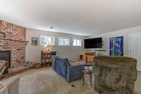 2915 Lake Redding Dr, Redding, CA 96003 photo 17