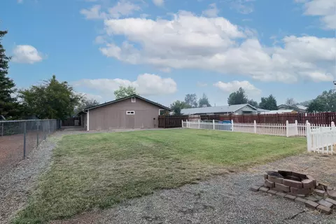 3450 Alta Mesa Dr, Redding, CA 96002 photo 11