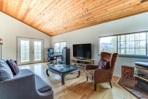 11377 Hidden Forest Trl, Redding, CA 96001 photo 6
